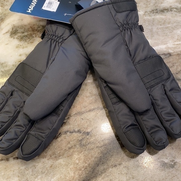 Hawke & Co Gloves black L/XL
C - Picture 2 of 5